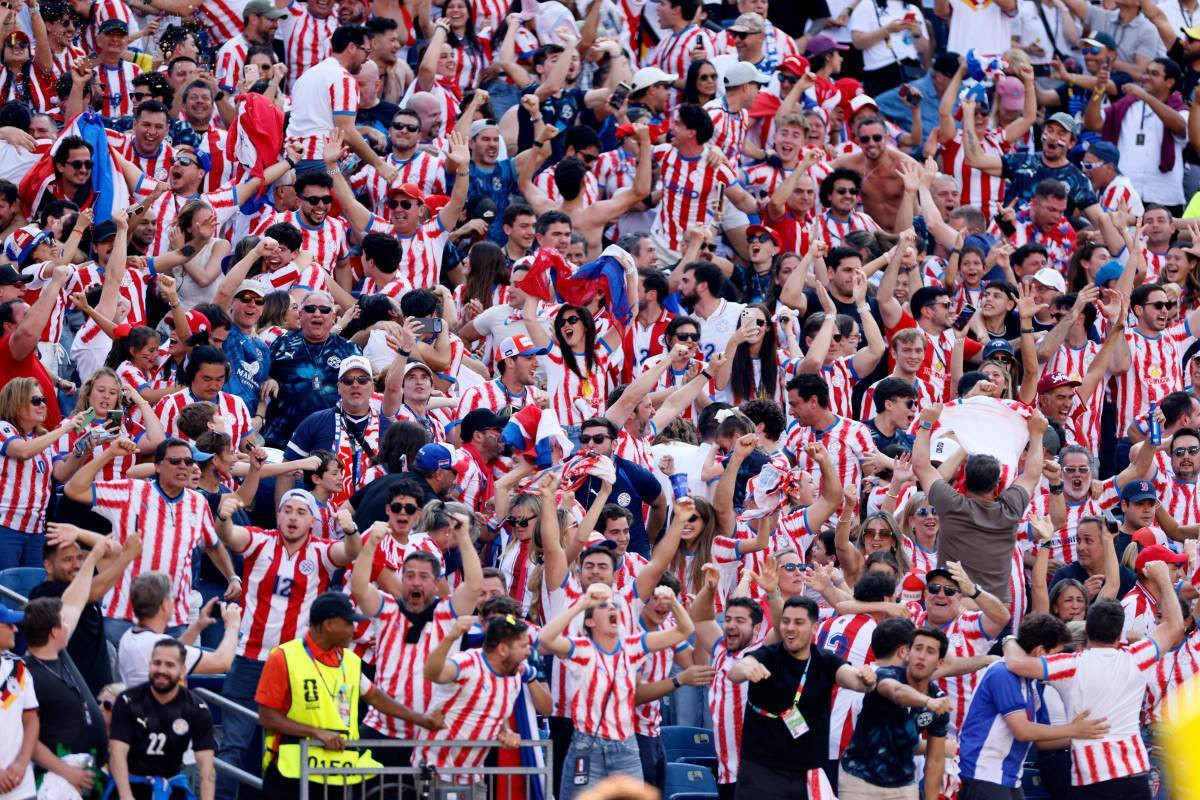 Torcida do Paraguai/Divulgação/FIFA
