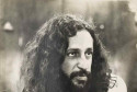 Alceu Valen&ccedil;a consolidou uma obra que transita entre o frevo, o forr&oacute;, o rock, a psicodelia e a m&uacute;sica nordestina. - Foto: Edvaldo Rodrigues/Acervo DP