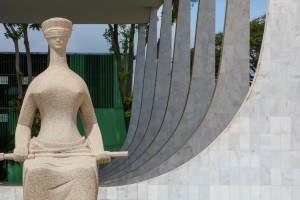 STF retoma trabalhos com uberiza&ccedil;&atilde;o, bets e morat&oacute;ria da soja na pauta de agosto
