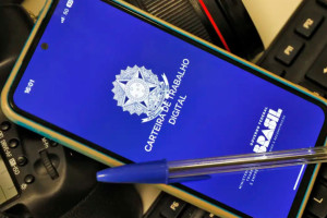 
Segundo a concession&aacute;ria, a forma&ccedil;&atilde;o das equipes est&aacute; sendo realizada para compor a transi&ccedil;&atilde;o dos servi&ccedil;os. At&eacute; o final de setembro de 2026, a VITA Sert&atilde;o permanece em fase de opera&ccedil;&atilde;o assistida
