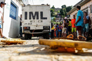 Pernambuco registra queda de homic&iacute;dios e roubos no primeiro semestre de 2026, diz SDS