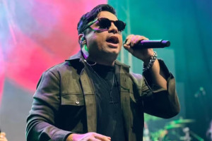 Neto Ara&uacute;jo era vocalista da banda Collo de Menina e ex-Cavaleiros do Forr&oacute;