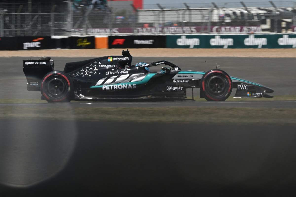 George Russell, piloto da Mercedes /Andrej ISAKOVIC / AFP