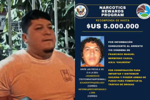  Estados Unidos ofereciam uma recompensa de US$ 5 milh&otilde;es pela captua de Churr&oacute;n