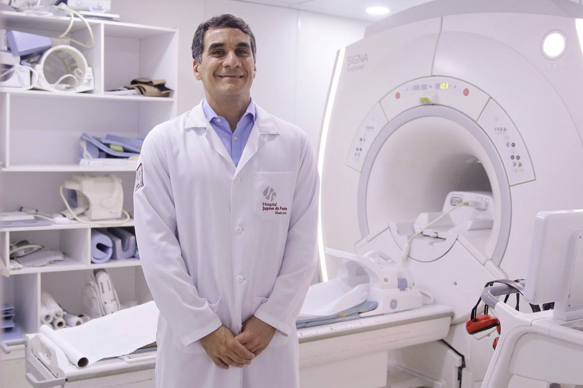 A máquina de ressonância magnética atualizada já está disponível para os pacientes do Hospital Jayme da Fonte/Mauricio Ferry/DP Foto