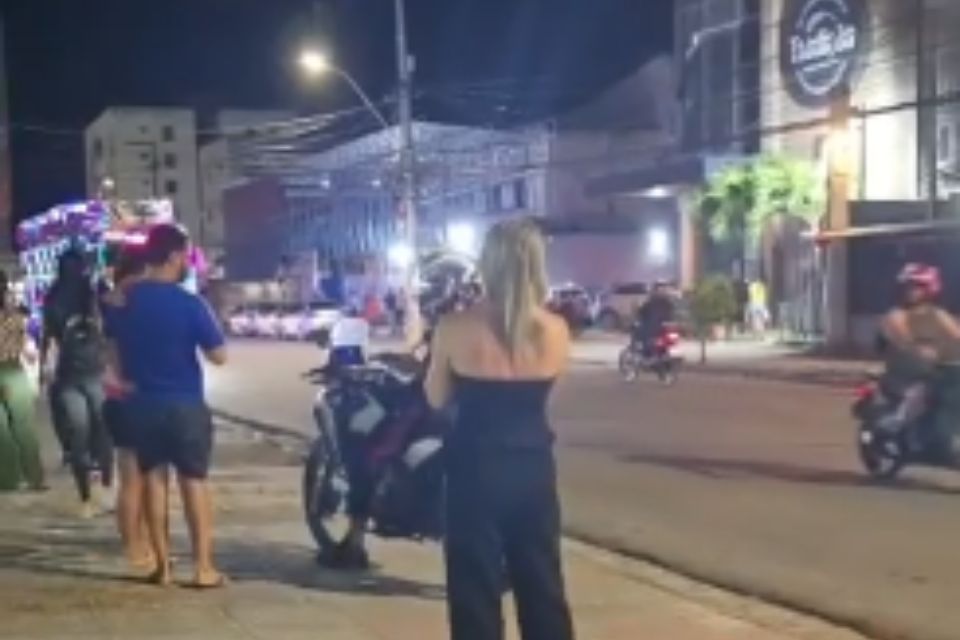 Assalto aconteceu durante distração com a passagem da Carreta do Tedy/Reprodução