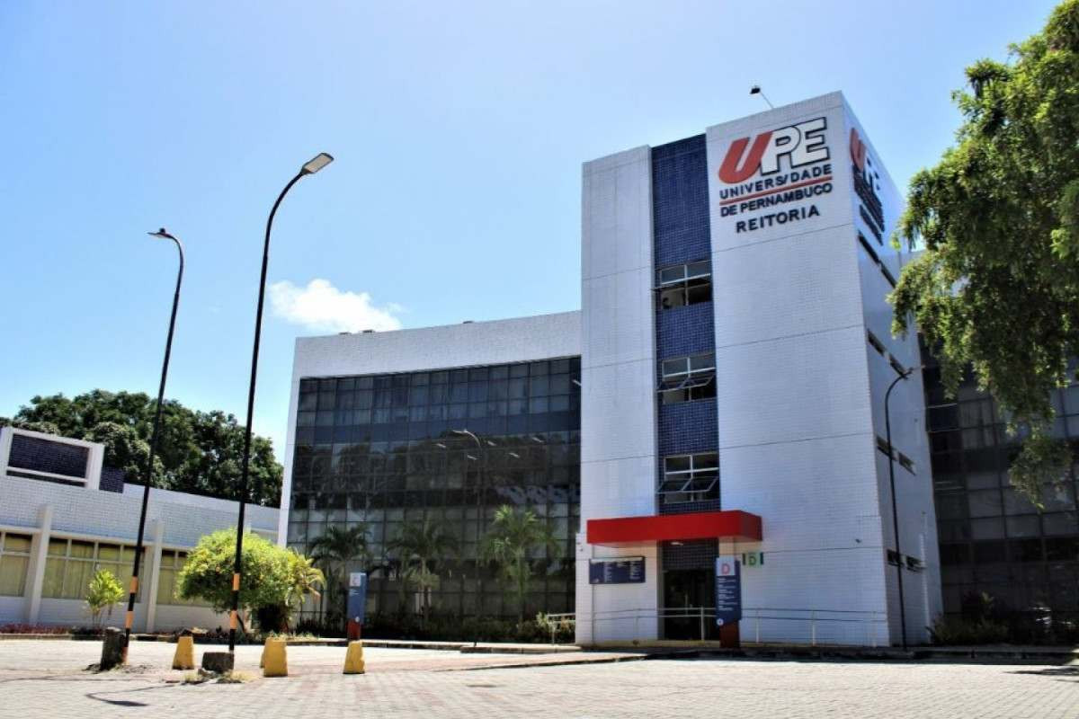 Estão sendo ofertadas 3.710 vagas, distribuídas em 17 campi e 61 cursos de graduação/Divulgação/UPE