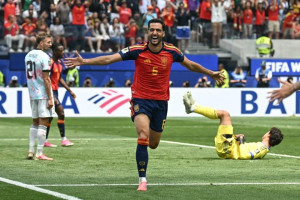 Mikel Merino, da Espanha
