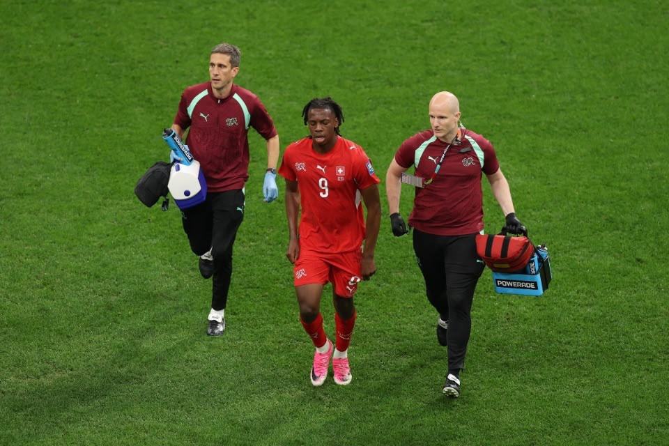 Johan Manzambi, jogador da Suíça/FRAN SANTIAGO / GETTY IMAGES NORTH AMERICA / GETTY IMAGES VIA AFP