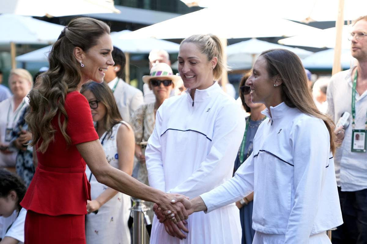 Gabriela Dabrowski e Luisa Stefani, tenistas canadense e brasileira / AFP