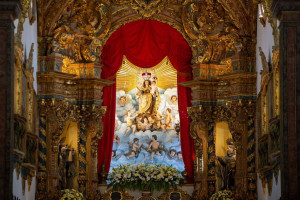 A Virgem do Carmo foi declarada como Padroeira Secund&aacute;ria do Recife em 1909, pelo o Papa Pio X. Em virtude disso, o dia 16 de julho &eacute; considerado feriado municipal na cidade. 
