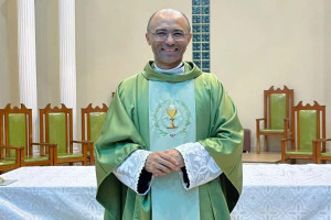 Padre Fran&ccedil;o&aacute; Costa