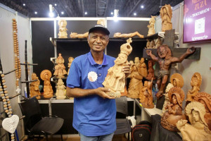 Mestre Zuza marca presen&ccedil;a em mais uma edi&ccedil;&atilde;o da Fenearte