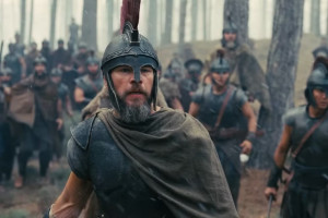 Matt Damon interpreta Odisseu como um her&oacute;i quebrado e atormentado pela guerra