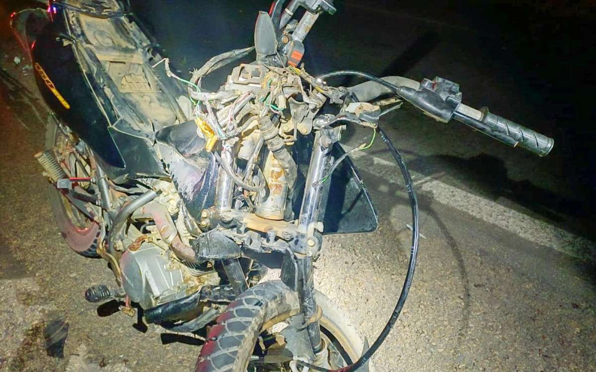 Colisão entre carro e moto deixou dois mortos e quatro feridos em Araripina, no Sertão/Divulgação/PRF