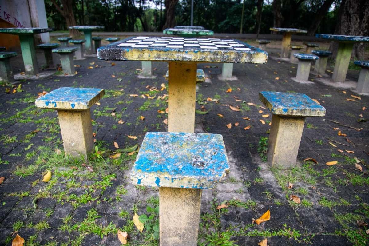 Usuários criticam situação de banheiros, campo, quadra e mobiliários do Parque Santana (Karol Rodrigues/DP FotoKarol Rodrigues/DP Foto)