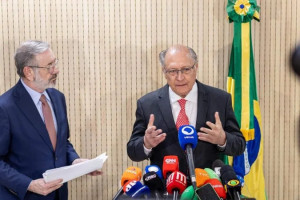 As conversas com empres&aacute;rios s&atilde;o conduzidas pelo vice-presidente Alckmin e pelo ministro M&aacute;rcio Rosa