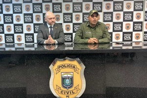Delegado Adyr Martens, Titular 8&ordm; DESEC; Major Barros, Subcomandante 26&ordm; Batalh&atilde;o