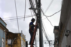 Fia&ccedil;&atilde;o exposta passa a ser retirada do Bairro do Recife