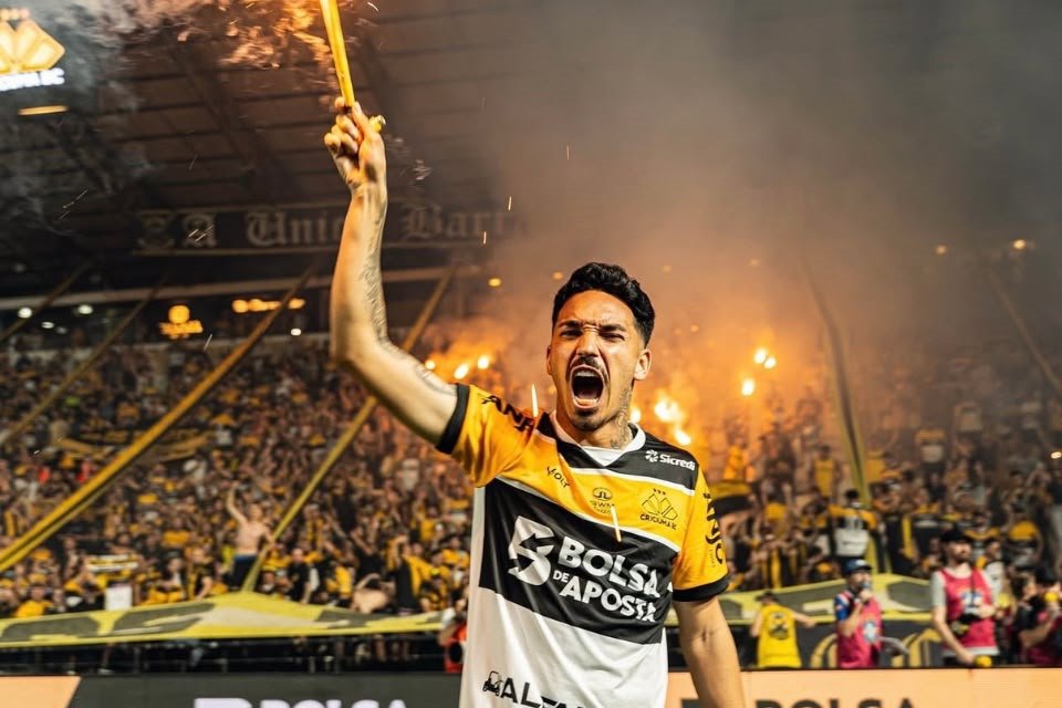 Gui Lobo, volante do Criciúma/Divulgação / Criciúma