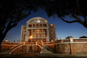 Fachada do Teatro Amazonas, em Manaus
