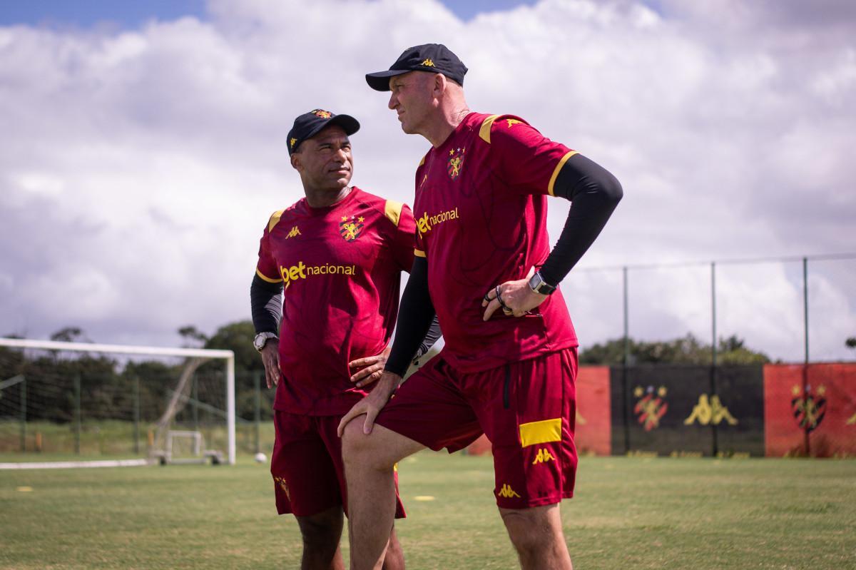 Gilmar Dal Pozzo, técnico do Sport/Paulo Paiva/SCR