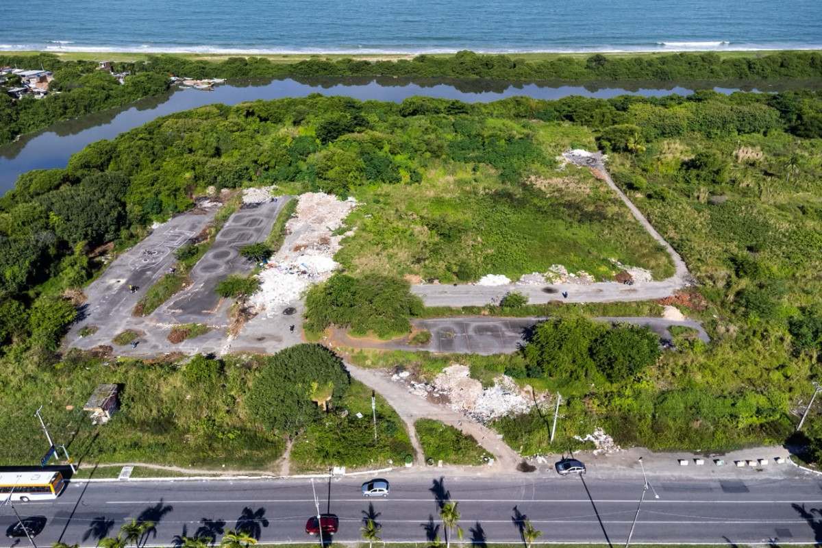Visão aérea do antigo Parque dos Coqueirais (Rafael Vieira/DP Foto)
