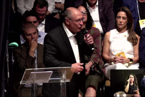 Geraldo Alckmin durante conven&ccedil;&atilde;o nacional do PSB, nesta quarta (29)