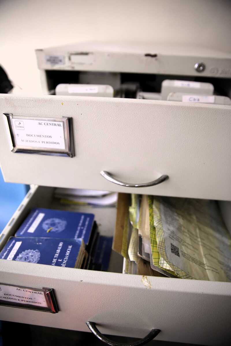 Perda ou roubo de documentos: mais de 32 mil ocorrências foram registradas em Pernambuco no primeiro semestre
 (Foto: Mauricio Ferry/DP Foto)