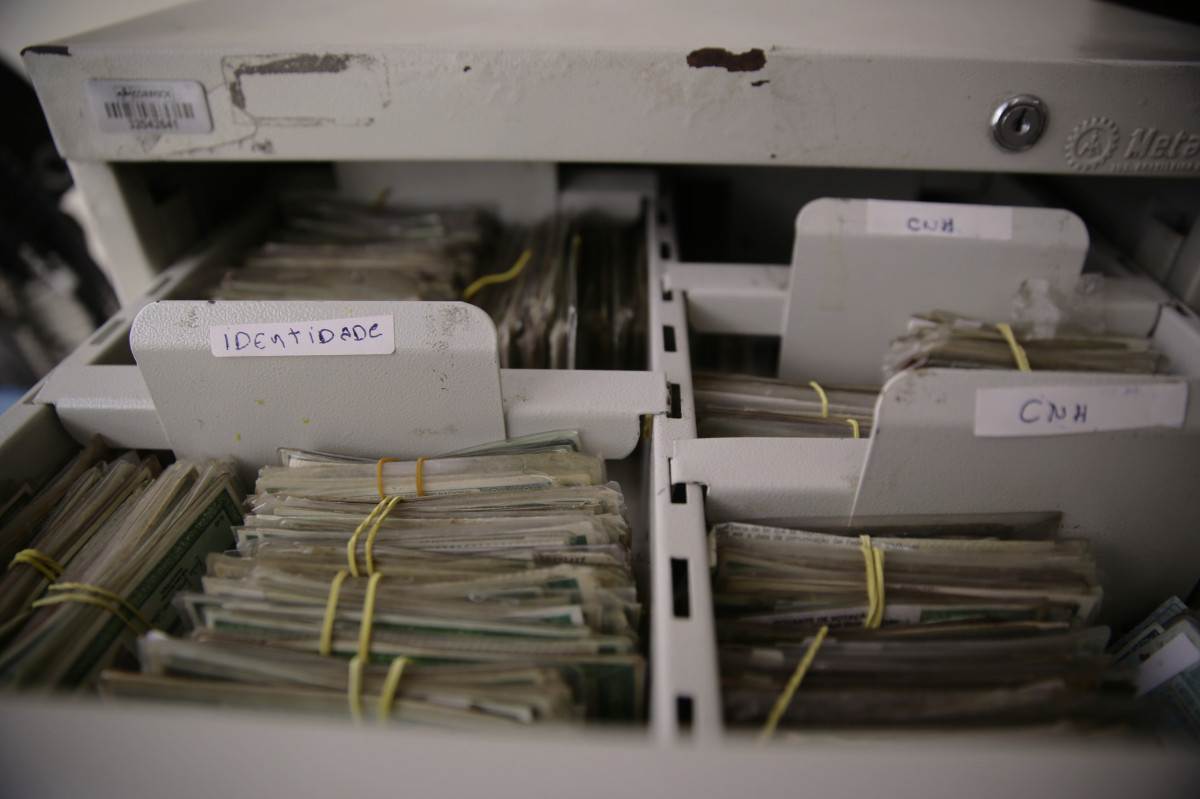 Perda ou roubo de documentos: mais de 32 mil ocorrências foram registradas em Pernambuco no primeiro semestre
 (Foto: Mauricio Ferry/DP Foto)