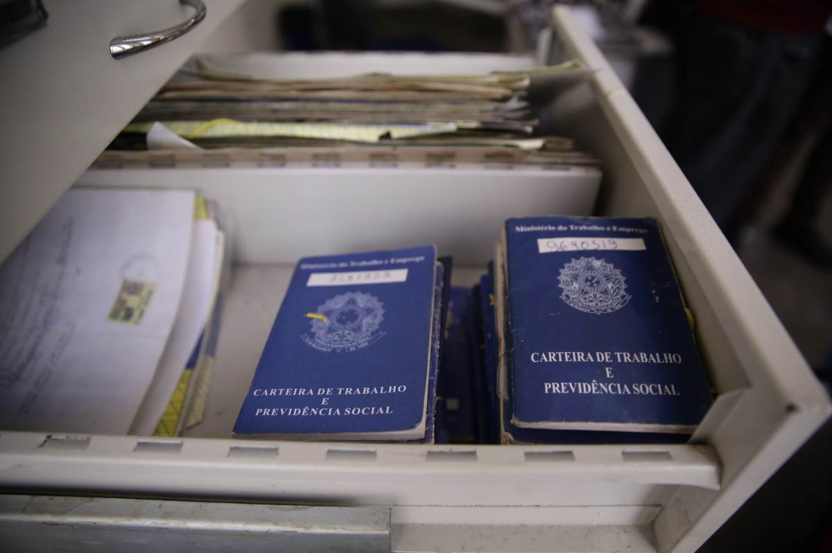 Perda ou roubo de documentos: mais de 32 mil ocorrências foram registradas em Pernambuco no primeiro semestre
 (Foto: Mauricio Ferry/DP Foto)