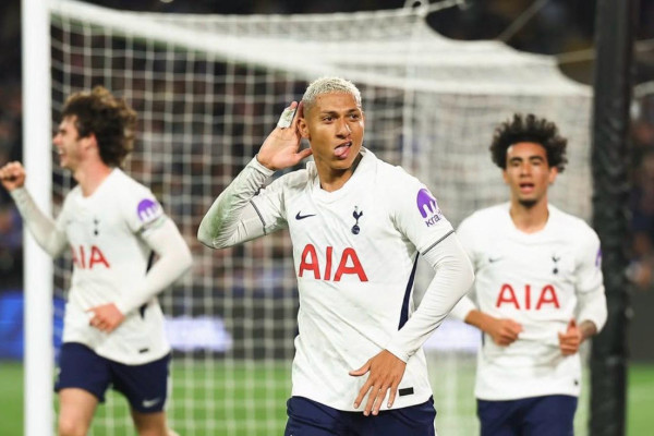 Tottenham/Divulgação 