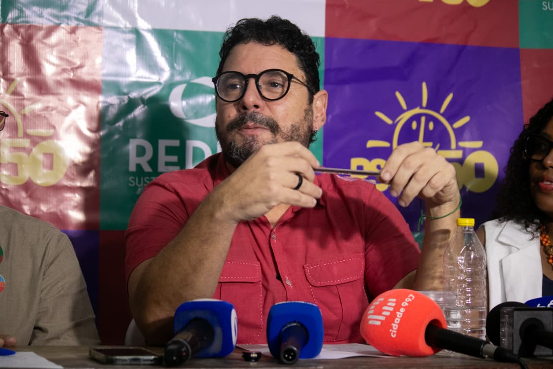 Plano de governo, que será protocolado nesta segunda-feira (3), foi definido pelo candidato como um documento /Foto: Weslly Gomes/DP Foto