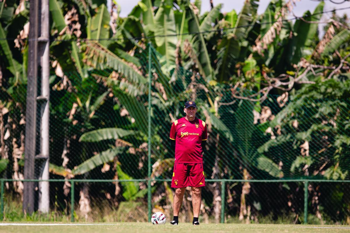 Gilmar Dal Pozzo, técnico do Sport/Paulo Paiva/SCR