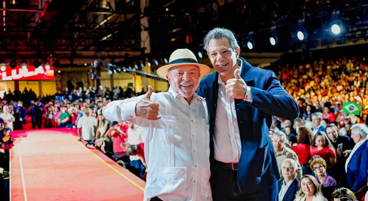 Presidente da República, Luiz Inácio Lula da Silva, e Fernando Haddad durante convenção Federação Brasil da Esperança/Ricardo Stuckert