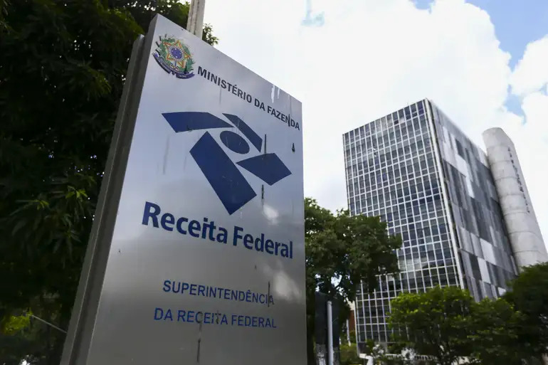 Com o novo ato conjunto publicado pela Receita Federal e pelo Comitê Gestor do IBS, a implementação será feita em etapas/MARCELO CAMARGO/AGÊNCIA BRASIL