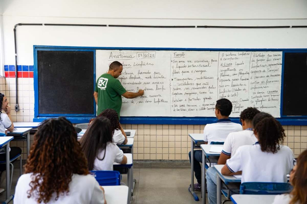 Pernambuco segue entre as três melhores notas do Brasil no Ideb do ensino médio (Foto: Demison Costa - SEE/Divulgação)
