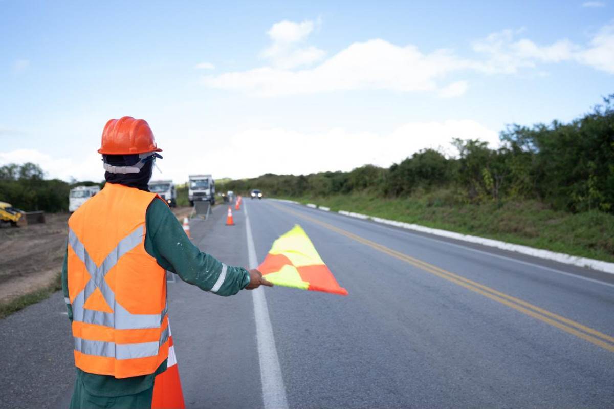 Pernambuco inicia obras da duplicação da BR-232 entre São Caetano e Belo Jardim/Foto: Isaias Silva/Secom
