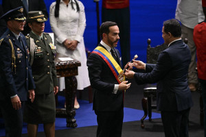 Abelardo de la Espriella, novo presidente da Col&ocirc;mbia, presta juramento