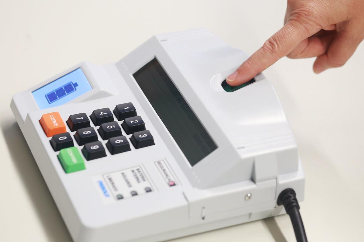 Além do procedimento tradicional, a Justiça Eleitoral também realiza o Teste de Integridade com Biometria/Foto: Antonio Augusto/Ascom/TSE