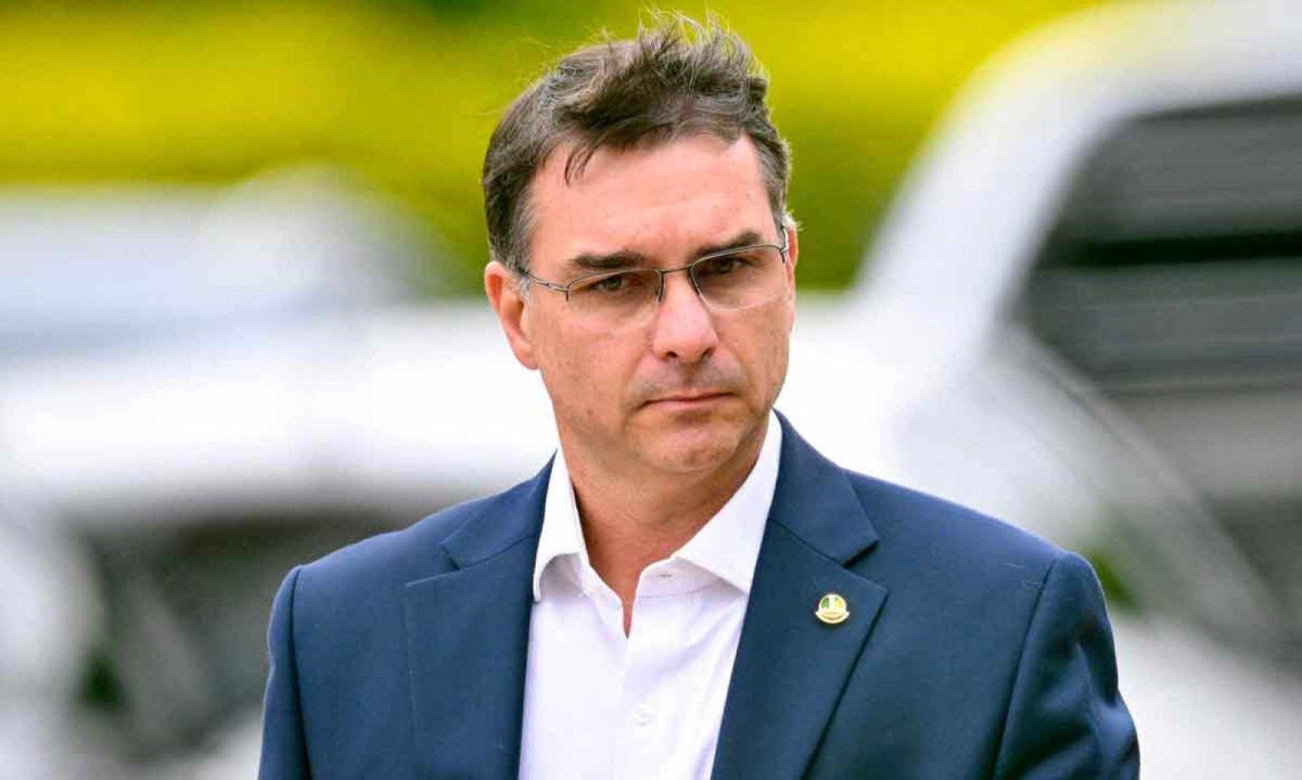 Até o momento, Flávio não se pronunciou publicamente sobre o organizador do evento/Evaristo Sa/AFP