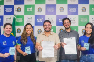 Ivan Moraes assina carta de compromisso do Conselho de Educa&ccedil;&atilde;o F&iacute;sica no estado, que re&uacute;ne propostas da categoria para ampliar a atua&ccedil;&atilde;o de profissionais 