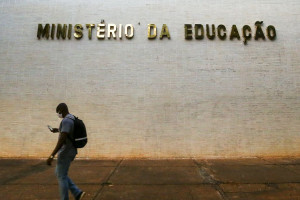 Diferentemente de outros processos eletivos, para a Bolsa Perman&ecirc;ncia Prouni n&atilde;o h&aacute; uma &uacute;nica plataforma padronizada para a inscri&ccedil;&atilde;o inicial