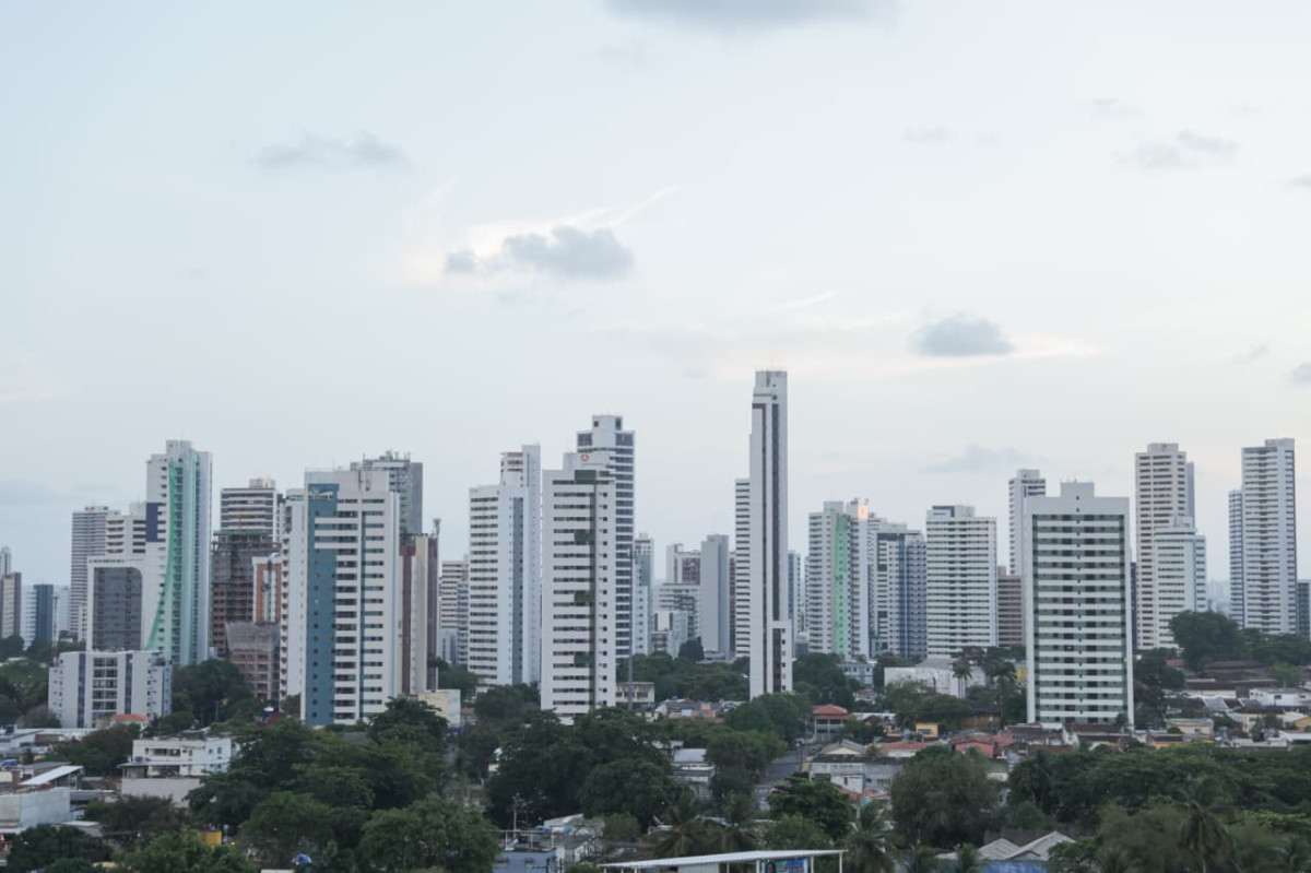Ventos não devem atingir o Recife nesta terça-feira (11)/Sandy James/DP Foto