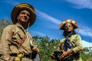 Lan&ccedil;ado em agosto de 1996 no Festival de Bras&iacute;lia, 'Baile Perfumado' foi o primeiro longa pernambucano em duas d&eacute;cadas