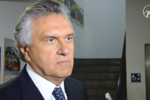 "Quem mente no curr&iacute;culo n&atilde;o tem compromisso com a verdade na hora de governar. Isso &eacute; um fato!", disse o candidato
