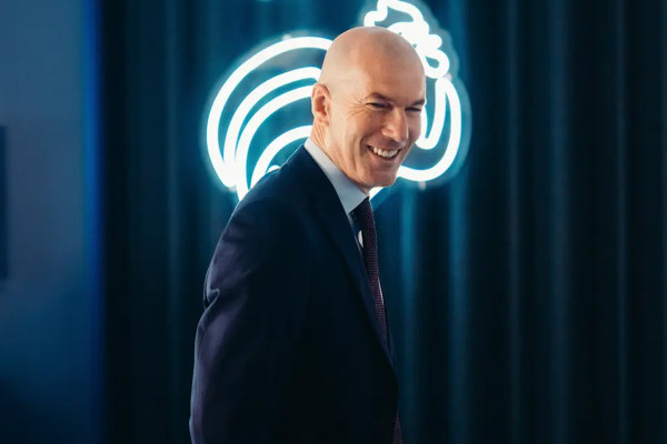 Zinedine Zidane, t&eacute;cnico da sele&ccedil;&atilde;o da Fran&ccedil;a