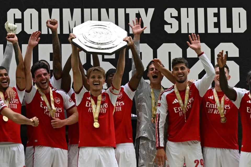 Título da Community Shield do Arsenal/GLYN KIRK / AFP