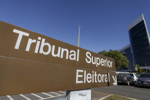 Prazo para solicita&ccedil;&atilde;o de voto em tr&acirc;nsito termina na quinta-feira&nbsp;(20)