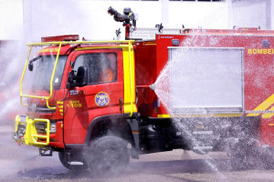 Pernambuco recebe pela primeira vez viaturas Auto Bomba Tanque Florestal para refor&ccedil;ar combate a inc&ecirc;ndios